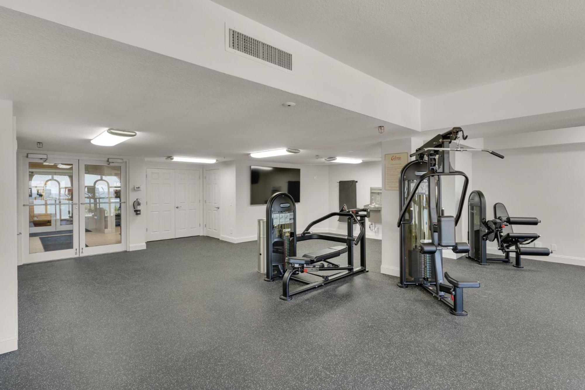 Apartment Calypso 2-1102 West *